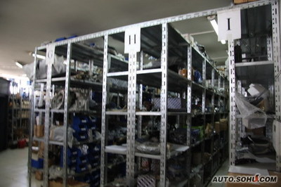 李書福考察敘利亞吉利4S店，推動汽車配件本土化發(fā)展